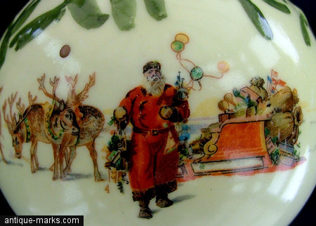 Antiques Collection - Doulton Xmas Decoration