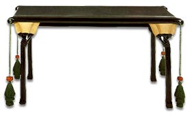 Eileen Gray lacquer lotus table