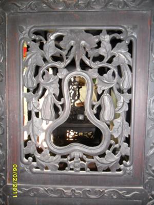 Chinese Curio middle side panel