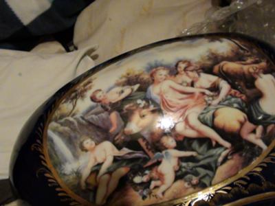 dresden-meissen-porcelain-centerpiece