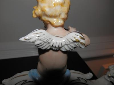 Close up of cherub wings