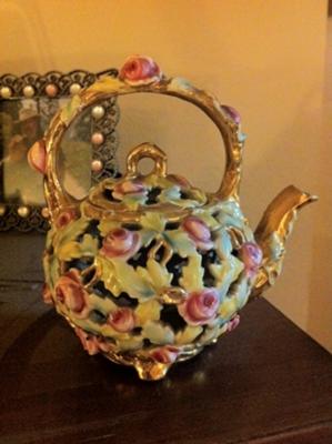 Zsolnay reticulated teapot - 5 inches tall