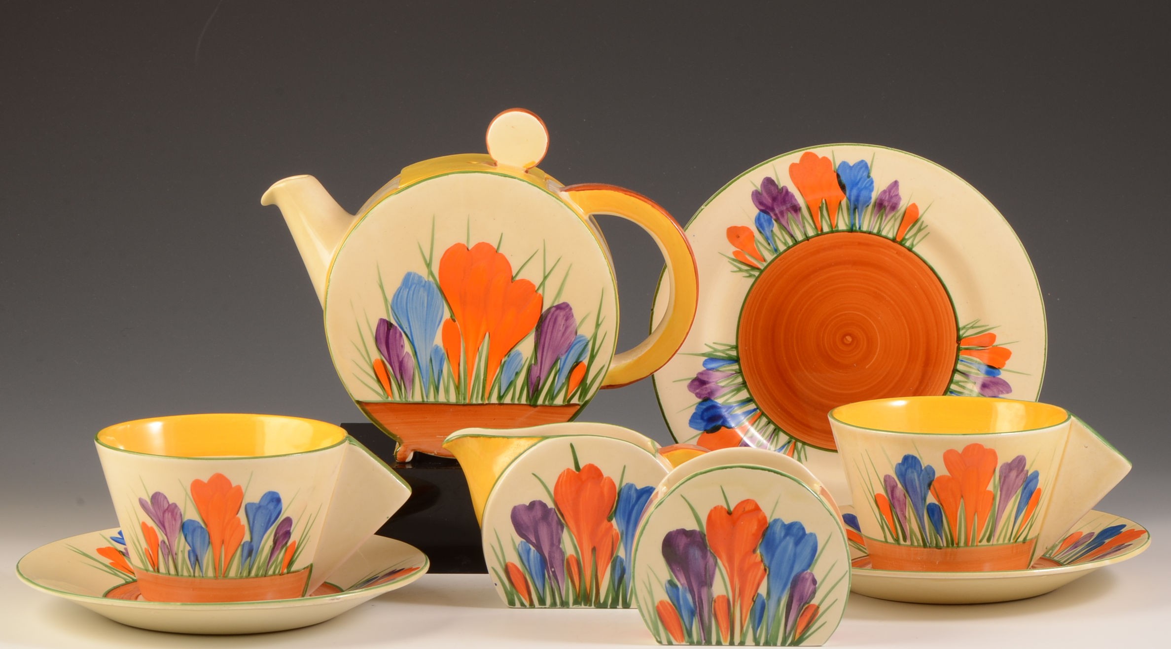 Exploring Clarice Cliff Pottery And Its Unique Flair, 53% OFF