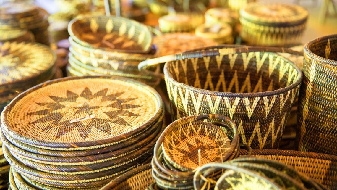 Arts And Crafts In Mimaropa   Mangyan Handicrafts2 1140x642 