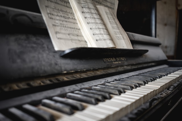 Old Pianos