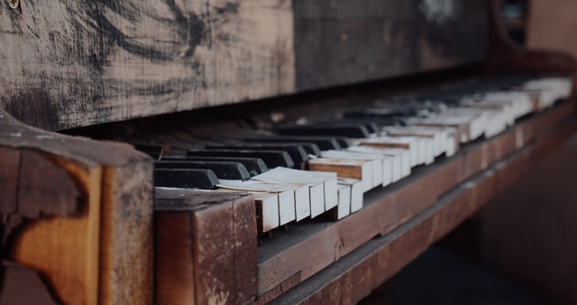 Old Pianos